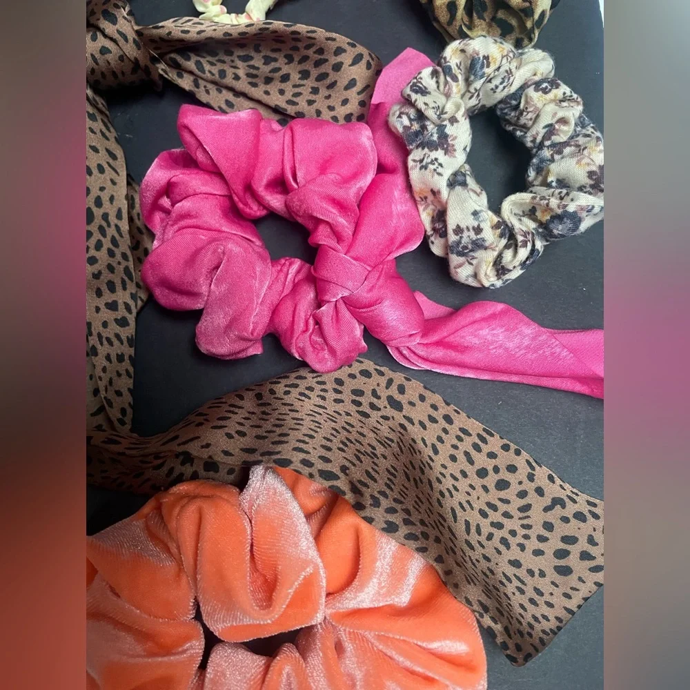 Bundle of Hair Ties Accessories Set